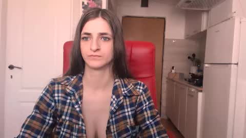 simyhvn online show from March 7, 9:31 am