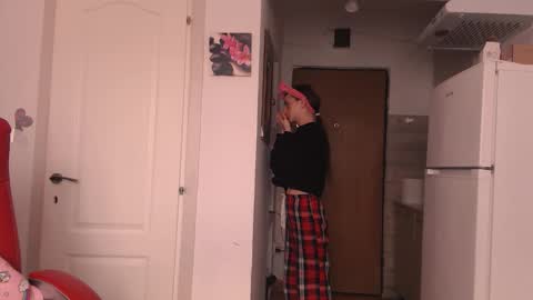 simyhvn online show from March 22, 1:59 pm