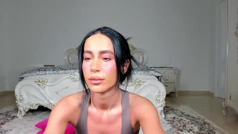 C online show from February 22, 10:56 pm