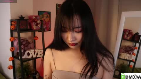 Eva online show from April 12, 8:13 pm