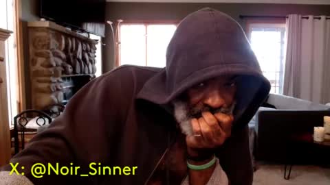 Snapshot of sinnernoir chatting on September 26, 1:52 pm My Name Is..............................John online show from September 26, 1:52 pm