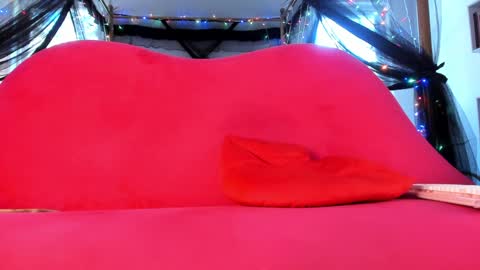 Syryn online show from October 16, 9:13 pm