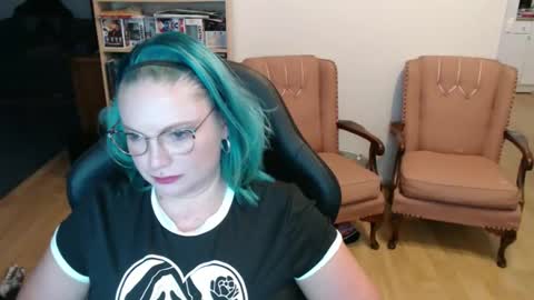 Sirene Serpens online show from January 22, 11:45 am