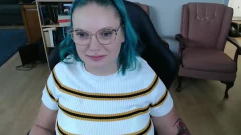 Sirene Serpens online show from January 24, 1:56 am