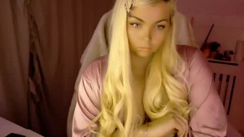 sirenxiv online show from October 27, 3:28 am