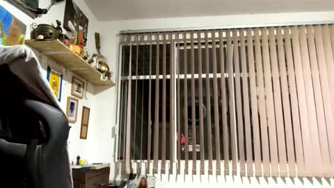 siriss_boyrag online show from April 8, 1:41 am