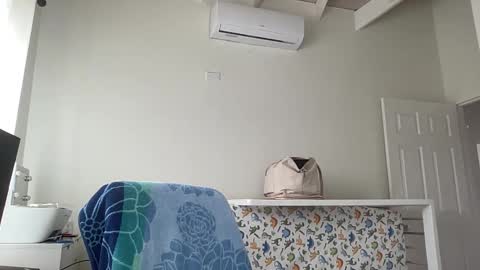 sisiprovs699 online show from March 30, 2:28 pm