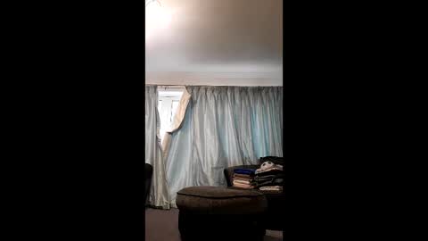 sissyslut6669 online show from April 3, 10:33 am