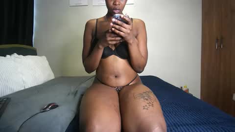 Snapshot of sity002_ chatting on September 22, 9:13 am sity online show from September 22, 9:13 am