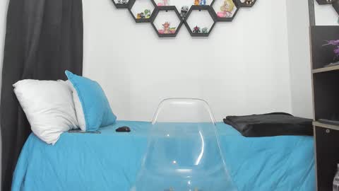 Siul Thompson online show from October 28, 2:12 am