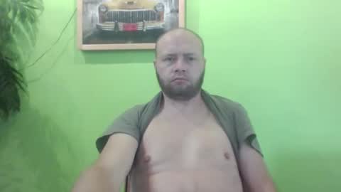 Snapshot of sixten19795 chatting on September 23, 6:51 am sixten19795 online show from September 23, 6:51 am