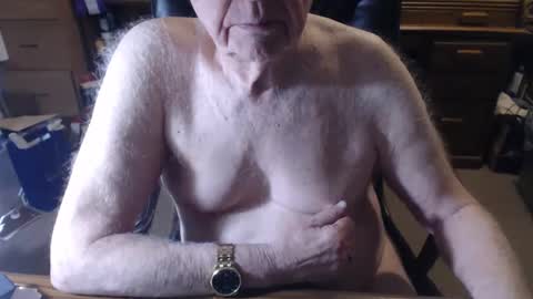 sjbottomboi online show from January 6, 5:52 am