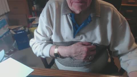 sjbottomboi online show from December 23, 12:57 am