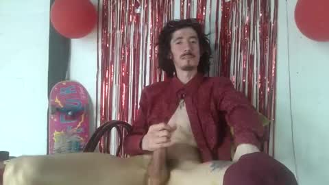sk8sir online show from February 12, 4:32 pm