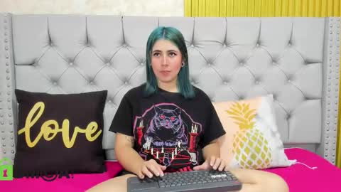 Skarlet online show from November 19, 6:07 pm