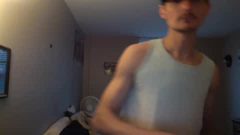 Snapshot of skater_v2 chatting on September 9, 10:10 pm Christopher online show from September 9, 10:10 pm