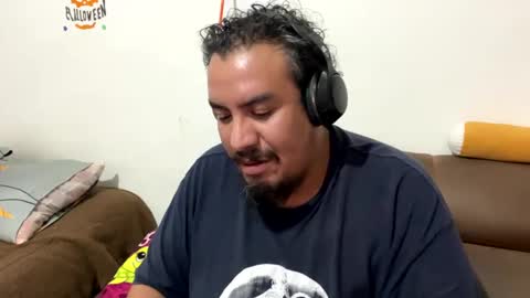 Elias online show from December 1, 11:51 pm