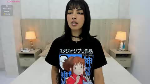 Emily Rojas online show from October 15, 7:47 pm