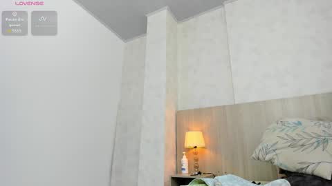 Isabela online show from October 4, 12:03 pm