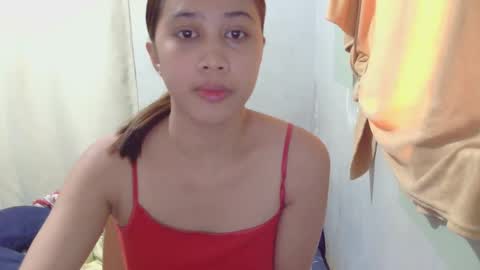Snapshot of skinny_joy chatting on March 2, 5:23 am Joy online show from March 2, 5:23 am