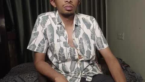 skinny tamer online show from March 13, 5:38 pm