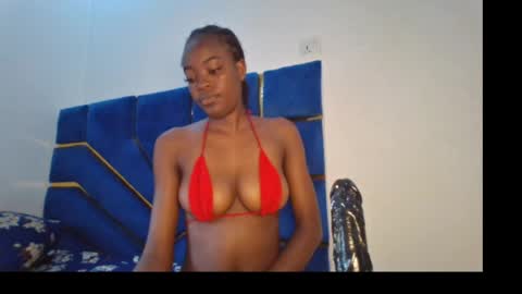 skinnyasssexyboobs online show from March 25, 4:25 pm