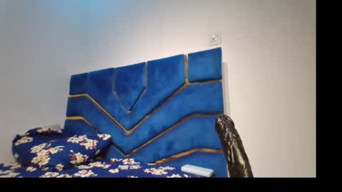 skinnyasssexyboobs online show from March 5, 6:11 am