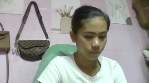 skinnybodyme24 online show from November 17, 1:30 am