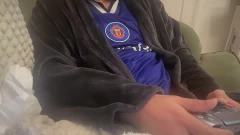 skinnyguyfun online show from October 26, 11:59 pm