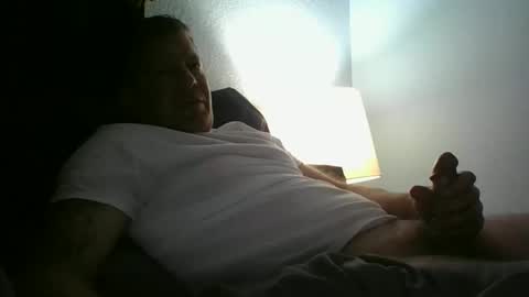 skinnymeat858205 online show from November 24, 4:33 am