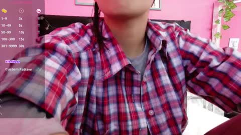 Snapshot of skinnyneighbour_ chatting on September 10, 3:07 am Karla online show from September 10, 3:07 am
