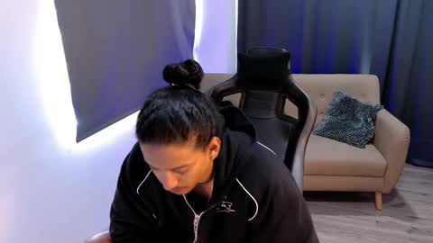 Liam Vokov online show from April 17, 1:57 pm