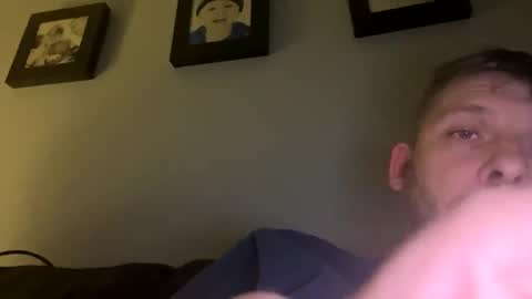 skuzzy25 online show from September 13, 10:56 pm