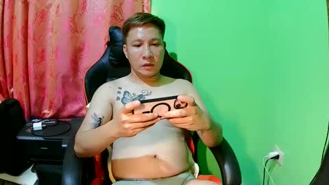 Snapshot of sky1441 chatting on October 20, 1:05 pm sky1441 online show from October 20, 1:05 pm