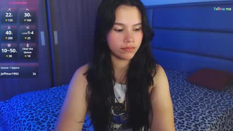 Snapshot of sky_lover_ chatting on February 2, 9:18 am Sky online show from February 2, 9:18 am