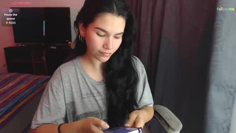 Snapshot of sky_lover_ chatting on October 12, 10:30 am Sky online show from October 12, 10:30 am