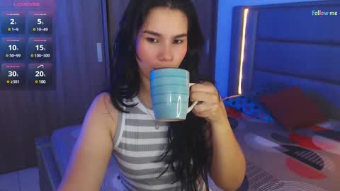 Snapshot of sky_lover_ chatting on March 11, 10:51 am Sky online show from March 11, 10:51 am