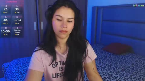 Snapshot of sky_lover_ chatting on January 27, 9:34 am Sky online show from January 27, 9:34 am
