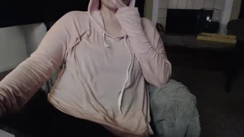 SKYLE   online show from January 16, 6:33 am