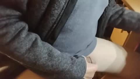 skydog819 online show from March 10, 12:15 am