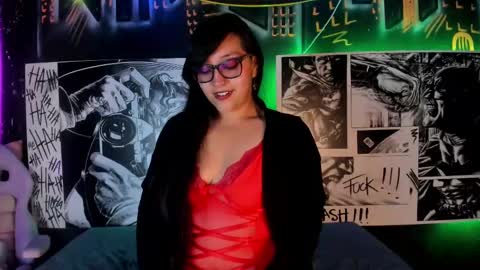 skye_bluee_ online show from October 19, 3:44 am