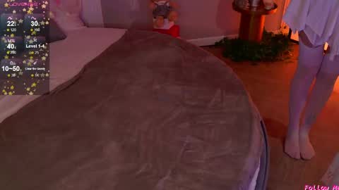 Snapshot of skyeyes__ chatting on March 6, 11:58 am Ann online show from March 6, 11:58 am
