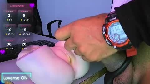 skyfall9875 online show from February 20, 6:37 am