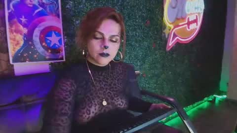 skylar__desire online show from October 2, 5:56 pm