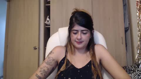 Skyler online show from February 24, 3:23 am