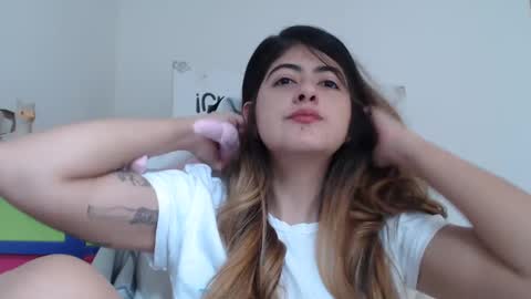 Skyler online show from March 10, 6:01 pm