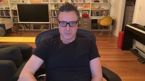 Skyline3371 online show from December 28, 7:11 am