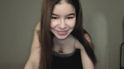 Snapshot of sladkoezka chatting on October 3, 4:59 pm Katya online show from October 3, 4:59 pm