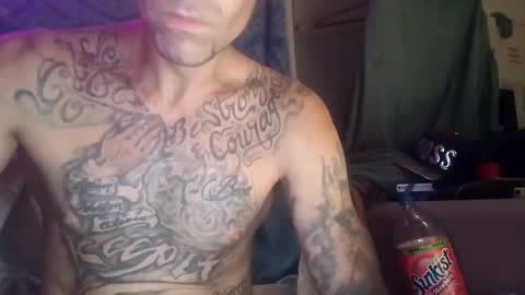 Snapshot of slangincock69 chatting on October 10, 10:43 am SexyMFSlangincock69FYPM online show from October 10, 10:43 am