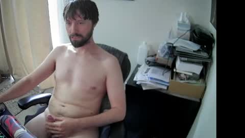 slave2pussy online show from April 28, 10:47 pm